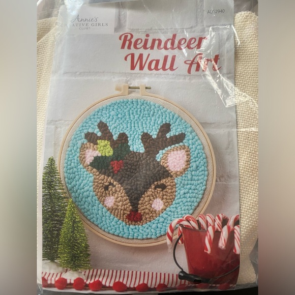 ⭐️HP⭐️🆕Annie’s Creative Girls Club|Reindeer Wall Art - Picture 1 of 2